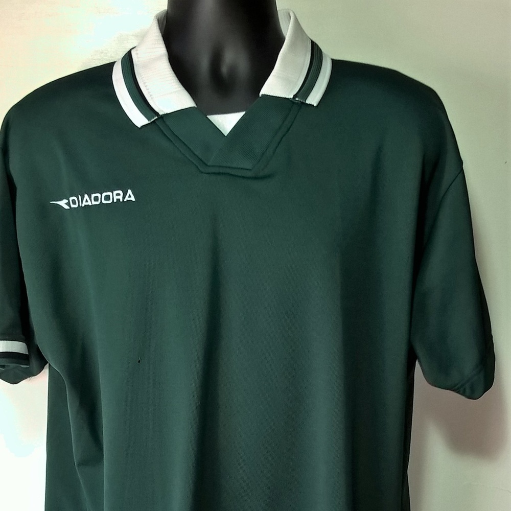 Vintage 90s Men's Diadora Soccer Shirt size XL